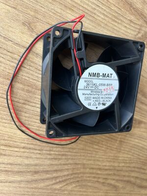 3615KL‐05W‐B59 NMB Ventilator làm mát 3 dây 92×92×38mm DC24V 0.24A Phụ tùng thay thế cho Máy xử lý máy ảnh Konica Digital Minilab nhà cung cấp
