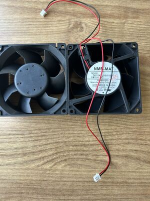 3615KL‐05W‐B59 NMB Ventilator làm mát 3 dây 92×92×38mm DC24V 0.24A Phụ tùng thay thế cho Máy xử lý máy ảnh Konica Digital Minilab nhà cung cấp