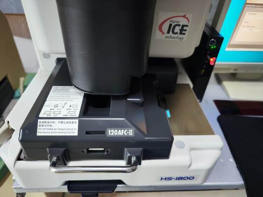 Máy quét phim độc lập Noritsu HS1800 với giá đỡ phim 120AFC-II & 135AFC-II và bộ điều khiển EZ – Thiết bị quét phòng thí nghiệm ảnh chuyên nghiệp nhà cung cấp