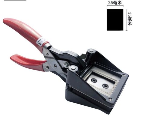 Máy cắt ảnh vuông / tròn 25x35mm Thao tác dễ dàng cho ID hộ chiếu EU nhà cung cấp